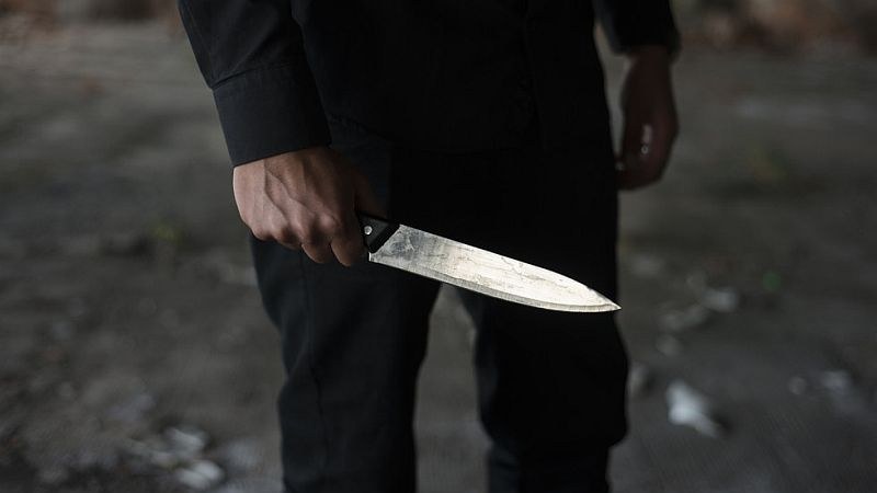 Младеж е намушкан с нож след скандал край Плевен