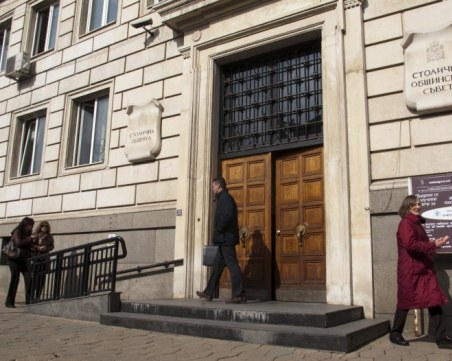 ГЕРБ и ВМРО с крехко мнозинство в София благодарение на Борис Бонев