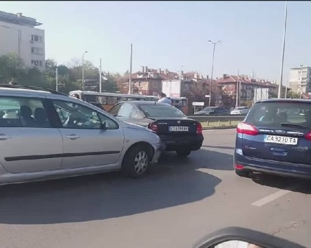 Катастрофа блокира 