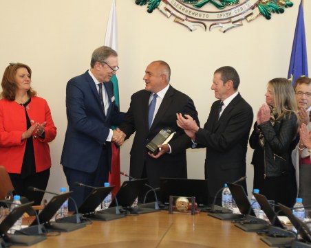 Борисов стана първият чуждестранен лидер, отличен с 