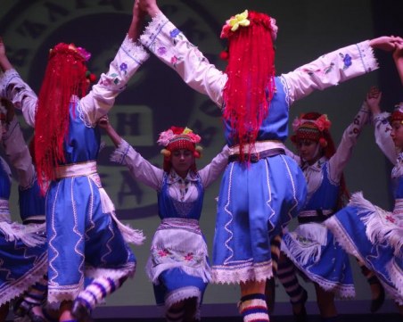 Деца създадоха електронна библиотека 