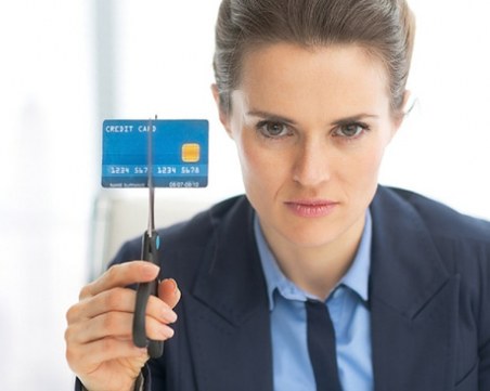 Длъжник осъди фирма за бързи кредити - взел 5000 лв, а трябвало да върне 12 000 лв