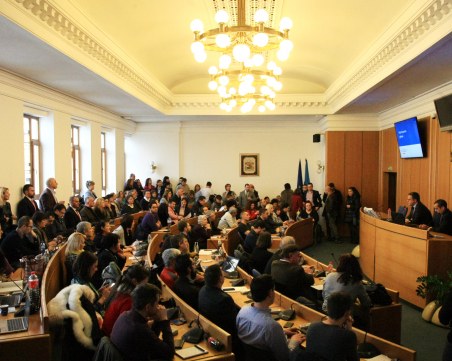 Вижте новите общински съветници в София, 5 партии и един независим поделиха мандатите