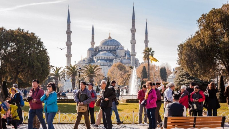 Двоен аршин! Турски хотели вдигат цените само за чужденци