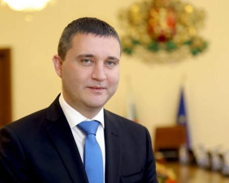 България получава покана да влезе в чакалнята на Еврозоната през април