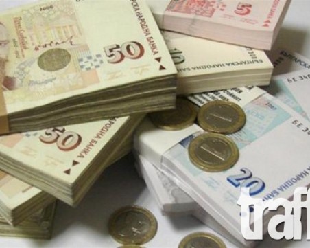 Минималната работна заплата става 610 лева, линията на бедност - 362 лева