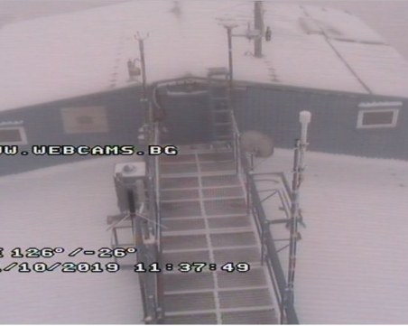 Сняг затрупа Мусала, очакват се още валежи в планините