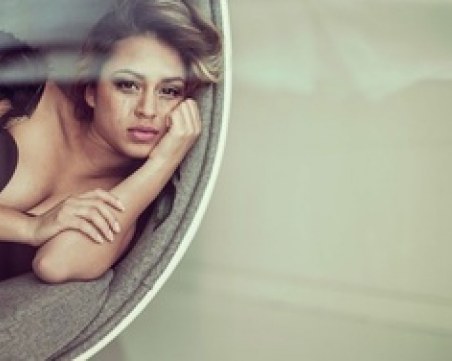 Защо жените, които мислят много, се влюбват най-трудно?