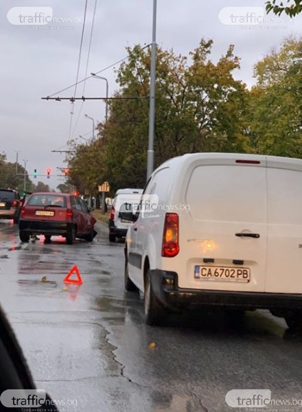 Пунто се наниза в баничарка до Лаута в Пловдив