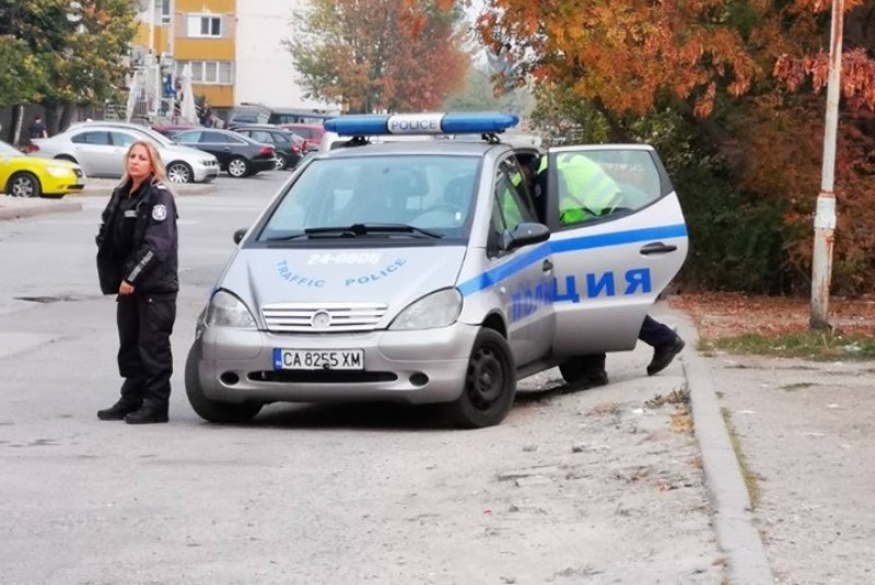 Софиянец хвана полицаи в крачка, отнесе два акта заради забележка