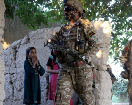 Мина уби девет деца на път за училище