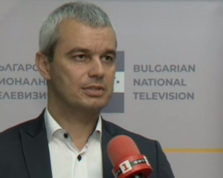 Костадин Костадинов: Не можахме да убедим хората във Варна, че от изборите нещо зависи