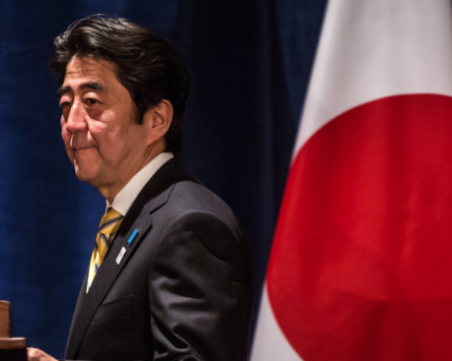 Пожар избухна в самолета на японския премиер