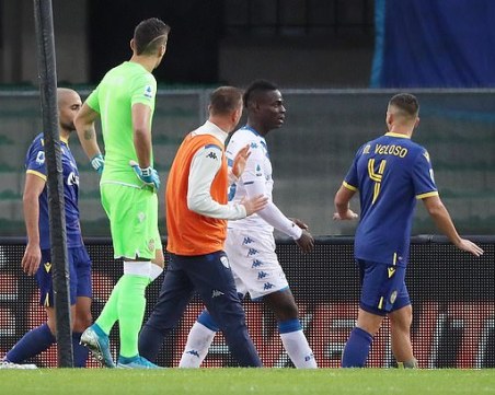 Расизъм в Италия! Прекъснаха мач от Серия А