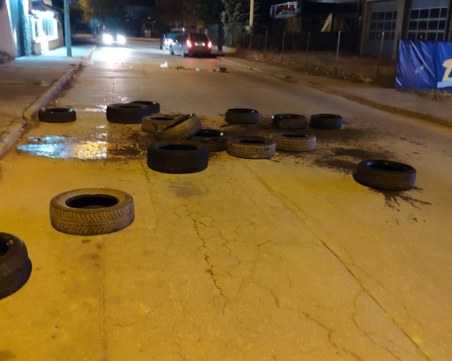 Вандалщина пред казино в Кричим се размина на косъм от инцидент