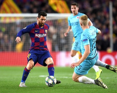 Славия Прага озапти Барса на Ноу Камп