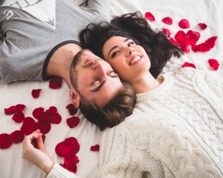 6 причини да държите връзката си далеч от социалните мрежи