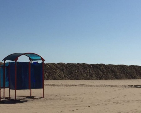 Диги от пясък ще пазят от вълните заведения на плажа в Слънчев бряг