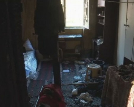Огънят в общежитието в Димитровград тръгнал от неизправна печка