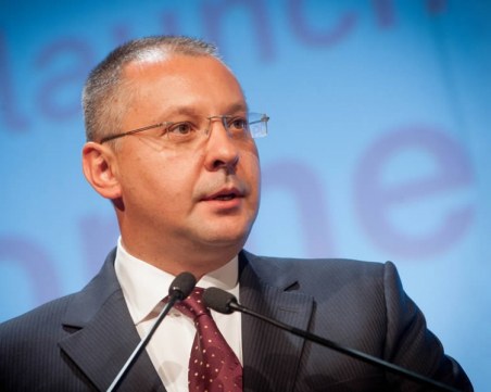 Станишев громи Нинова и червените джедаи, обяви вота за провал на БСП