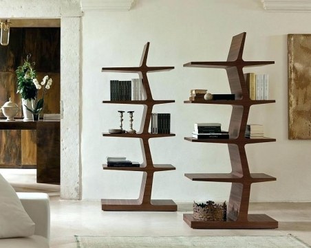 Все по-модерно: Отворени рафтове в дизайна на дома