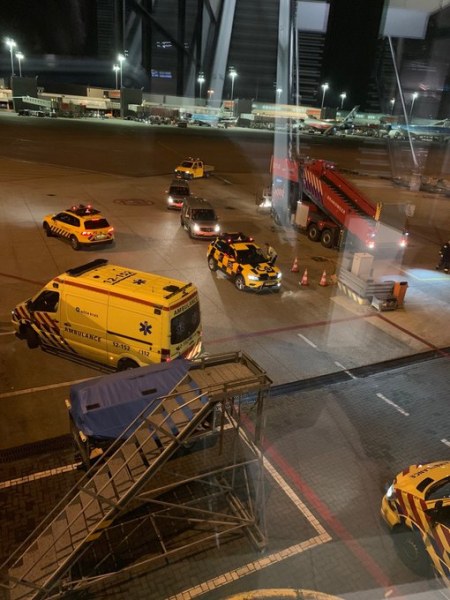 Фалшива тревога на летището в Амстердам