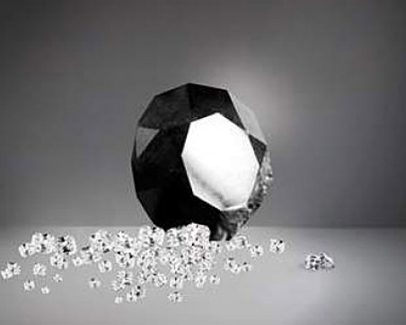 88 карата! Показаха най-големия черен диамант в света