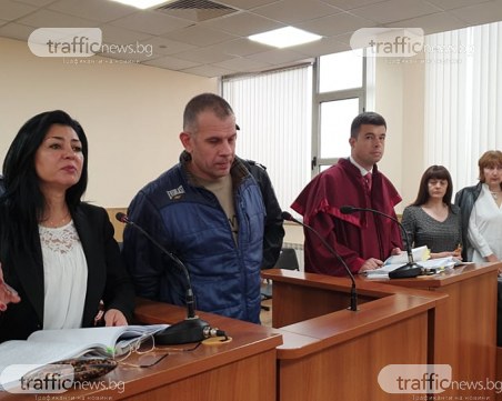 Близки на убитата рейндържка от Сопот искат от обвинения за убийството й 150 хил. лв