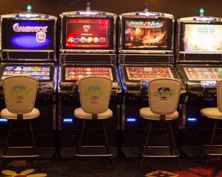 Една от най-емблематичните игрални зали в Пловдив отваря врати след голямо обновяване