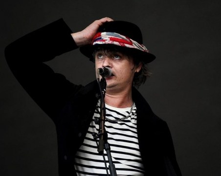 Певецът Пийт Дохърти е арестуван в Париж при закупуване на кокаин