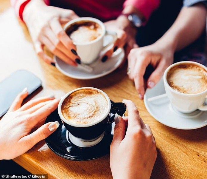 Кафето намалява наполовина риска от рак на черния дроб