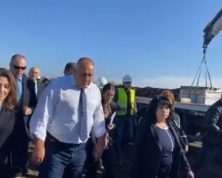 Борисов с оферта как да имаме пристанище на Бяло море