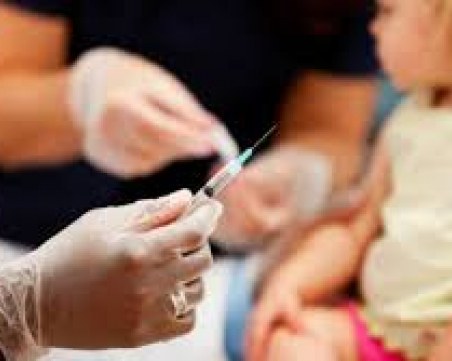 Лекарският съюз скочи срещу съда заради антиваксъра отец Евгений