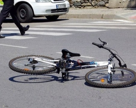 Полицията издирва шофьор, убил велосипедист на пътя Харманли - Любимец