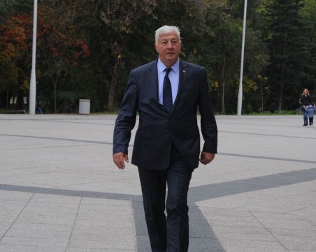 За какво ще работи новият кмет? Електронна община и бърза писта за бизнеса