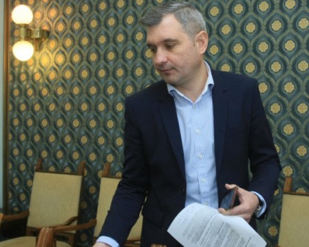 Двама от опозицията  и проф. Иво Петров ще бъдат заместници на Герджиков в СОС