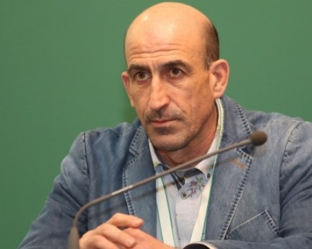 Лечков поиска поста на Боби Михайлов незабавно