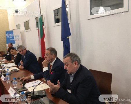 Лекари алармират: Нелечима инфекция убива по един пациент на ден у нас