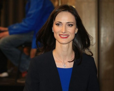 Обявиха Мария Габриел за една от най-влиятелните жени в киберсигурността в Европа