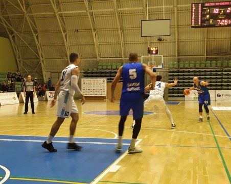 Академик Бултекс 99 с инфарктна победа срещу Черно море