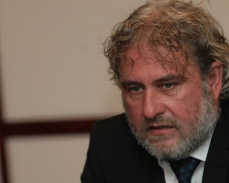 Уволняват шеф в Министерство на културата заради Ларгото