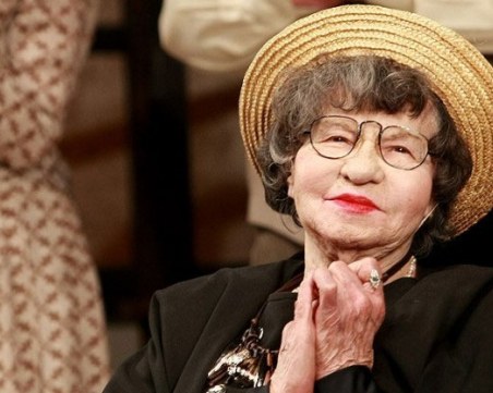 Приеха в реанимацията на ВМА Стоянка Мутафова