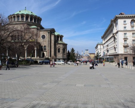 Седем архитектурни екипи от 4 държави с проекти за площад  