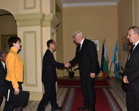 Здравко Димитров посрещна първата си чуждестранна делегация като кмет