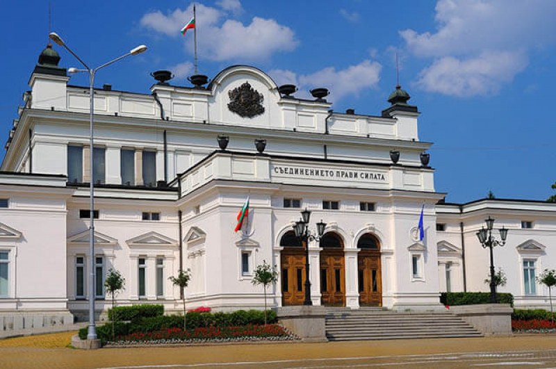 Изключват тока на парламента