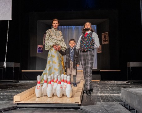 Одисей поведе любопитни пловдивчани на разходка в Нощта на театрите