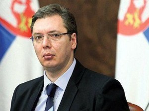 Приеха по спешност сръбския президент в болница
