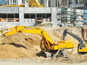 Взимат лицензите на 6 фирми за строителен надзор