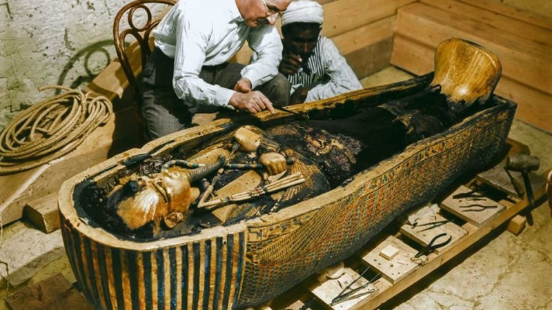 Тутанкамон умрял от инфекция на крака след катастрофата с колесница