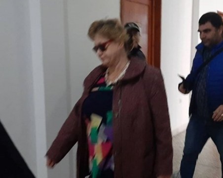 Учителката, обвинена в убийство чрез държане в плен и без храна: Съвестта ми е чиста